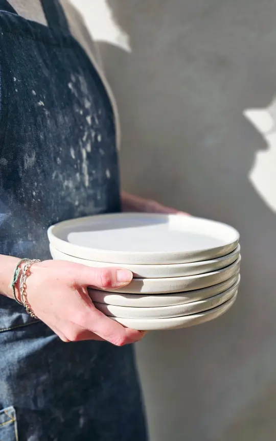 Restaurant collection 23cm plate - made to order