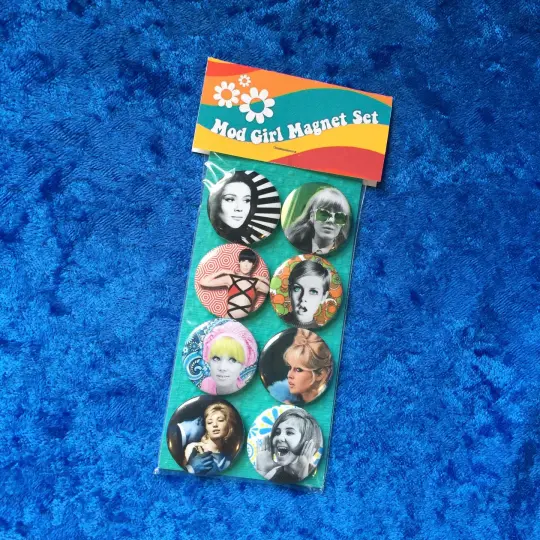 Mod Girl Magnet set