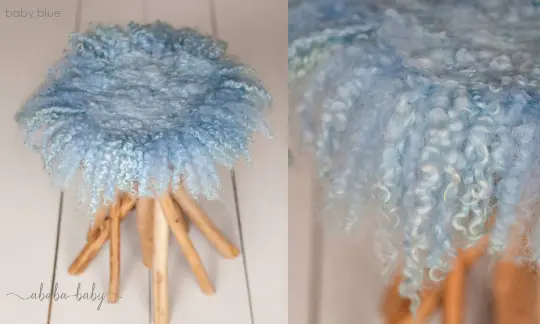 Round Curly Felted Blanket - BABY BLUE