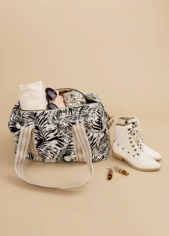 Annie Weekender Small in Black