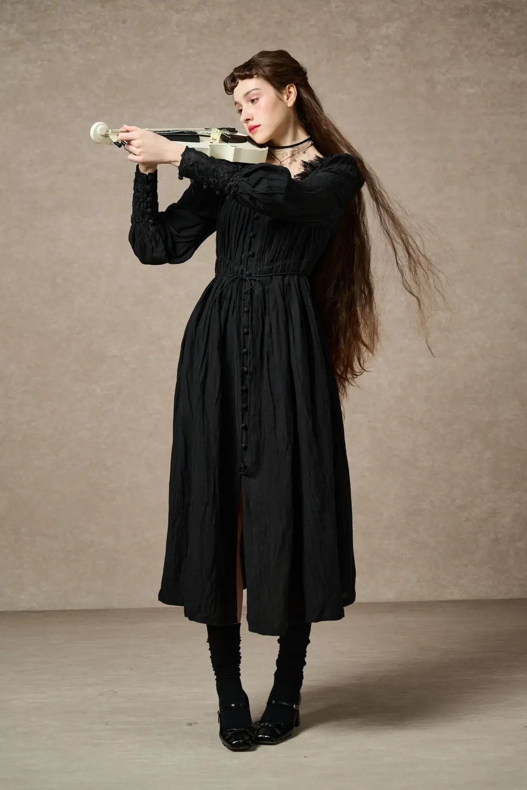 Josefina 19 | Dreamy Pleated Linen Dress Gown
