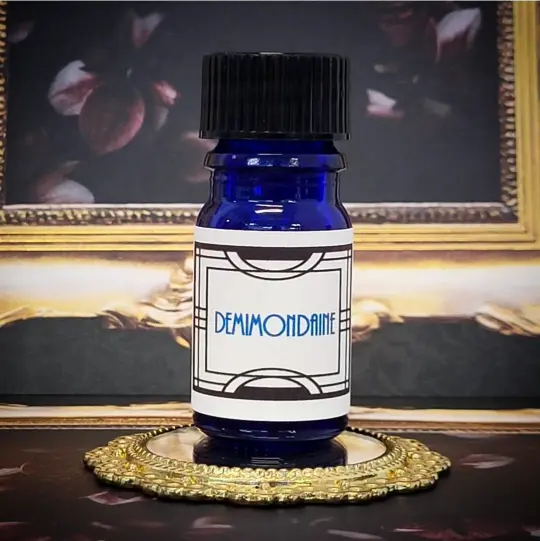 Demimondaine