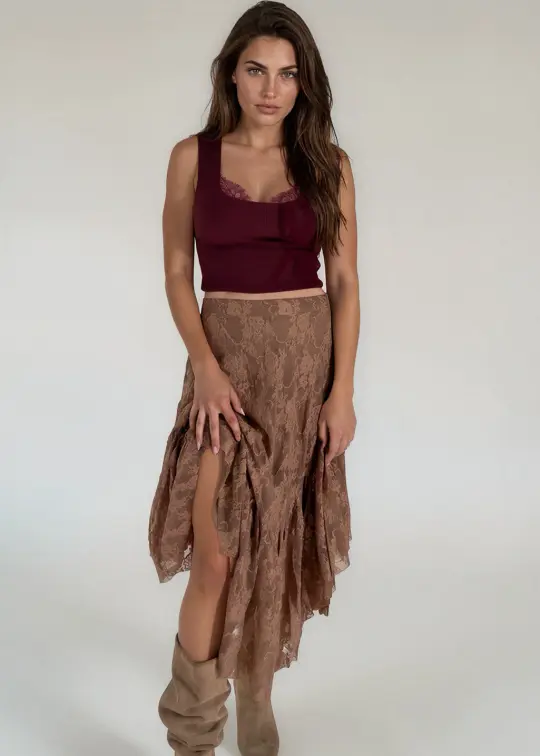 Candy Skirt in Lace Nutmeg
