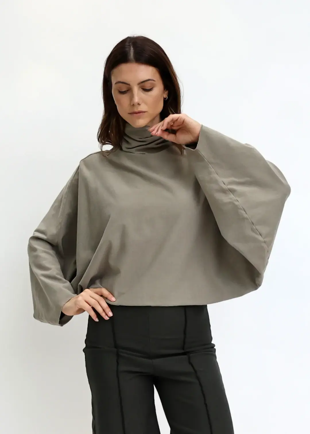 Turtleneck Aphrodite Cropped Shirt Kaftan