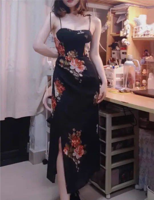 French holiday style long black 2025 new sling slim fit dress R2650