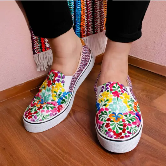 Fiesta San Antonino Floral Embroidered Sneakers