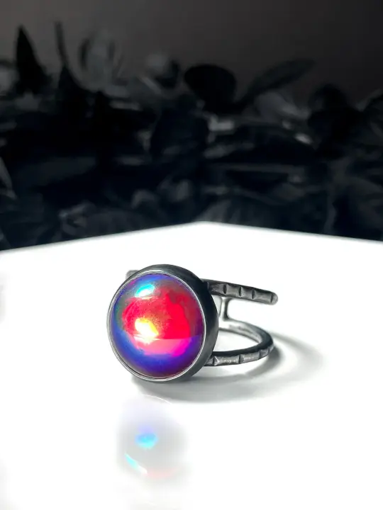 Vintage Psychedelic Pink Glass Orbit Ring - Size 8.5