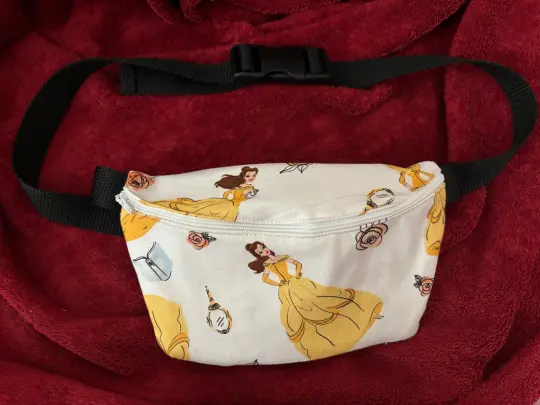 Book Princess Fanny Pack