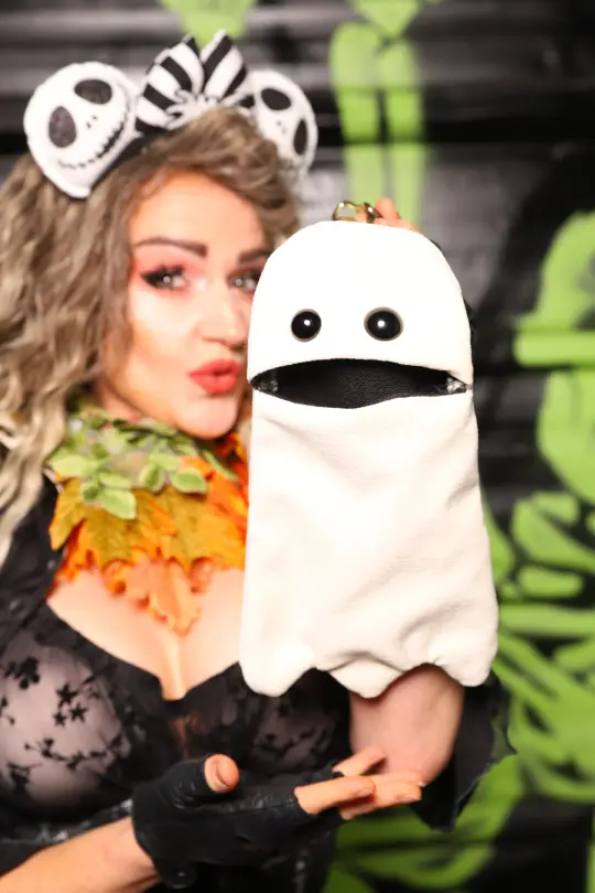 Clip-on BOO THE GHOST POUCH! - Spooky Saturday Part 8