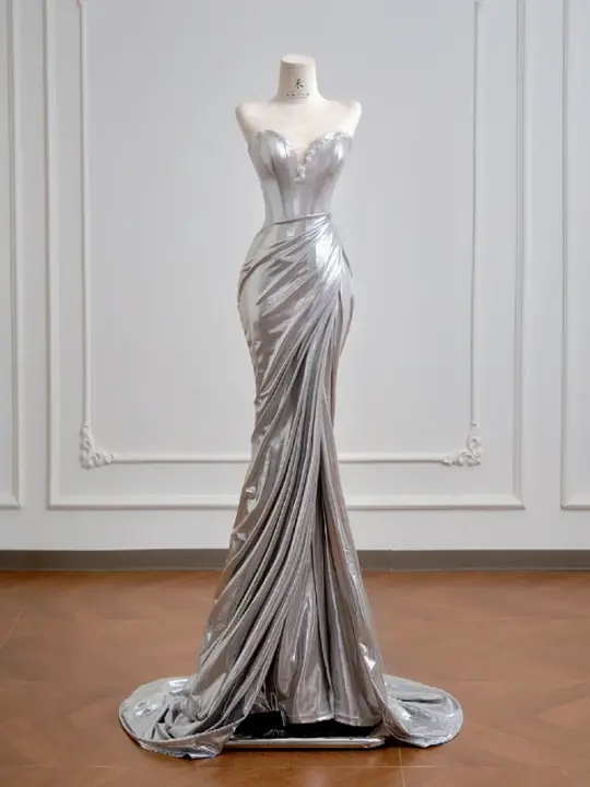 Silver strapless, fitted, bodycon, sexy long ball gown R8154
