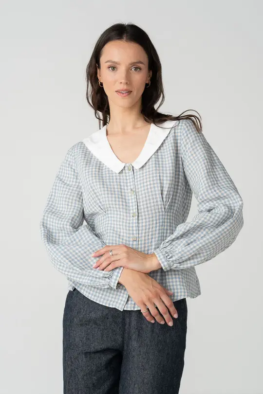 Wander – Linen Shirt with Sailor Collar