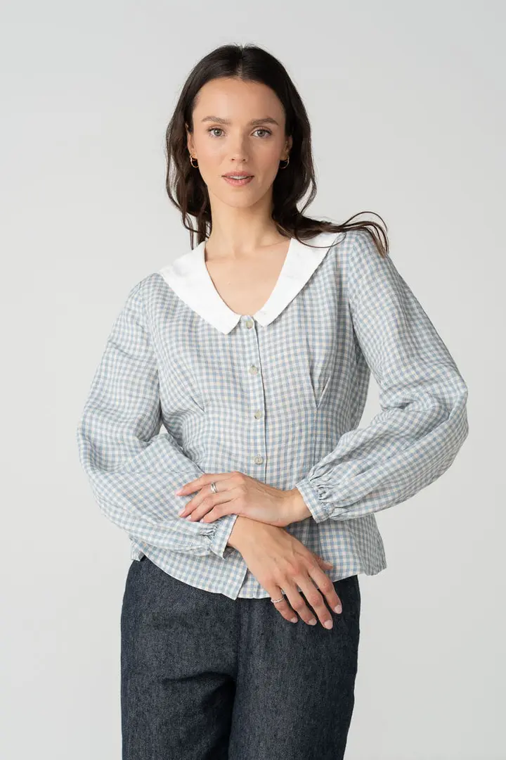 Wander – Linen Shirt with Sailor Collar