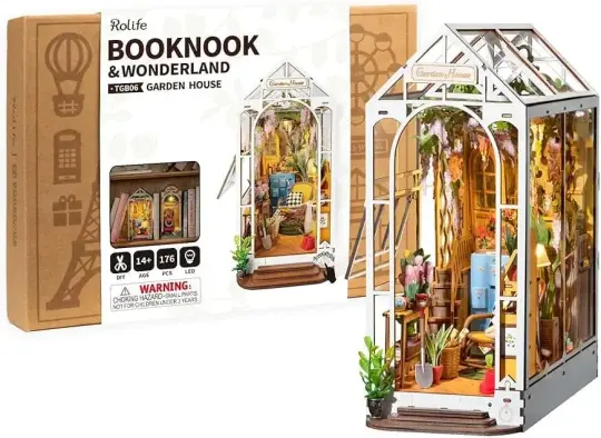 Book Nook & Wonderland Garden House