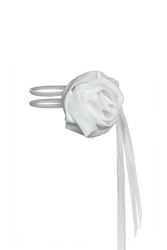 White Rose Flower Choker