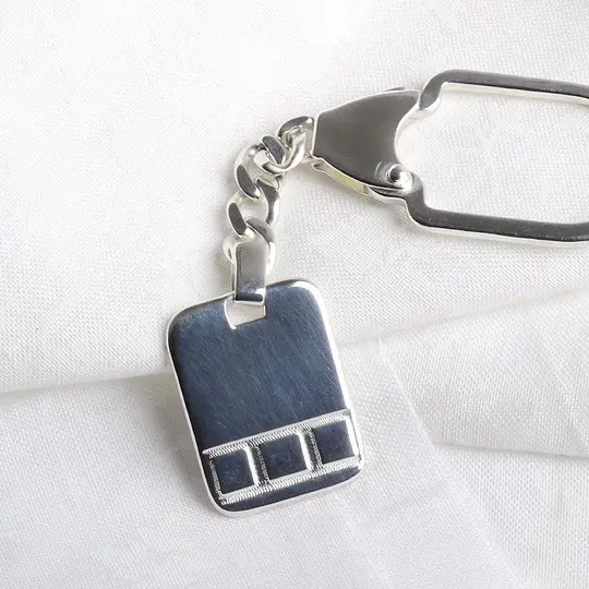 Sleek Silver Dog Tag Keychain