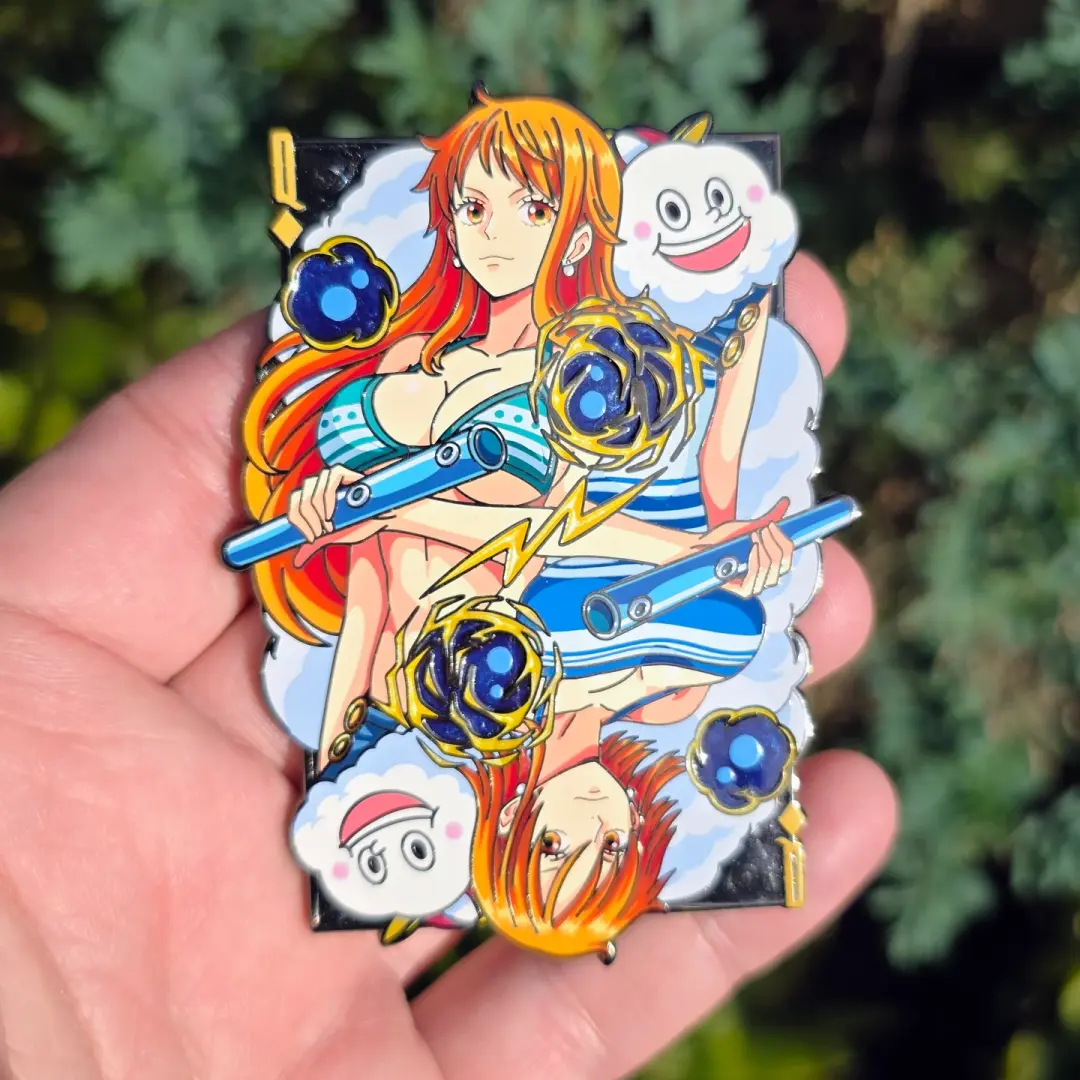 Queen of Diamonds Pin (Black Swirl Pearl Card)