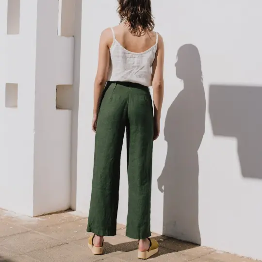 SARAH fit and flare linen pants