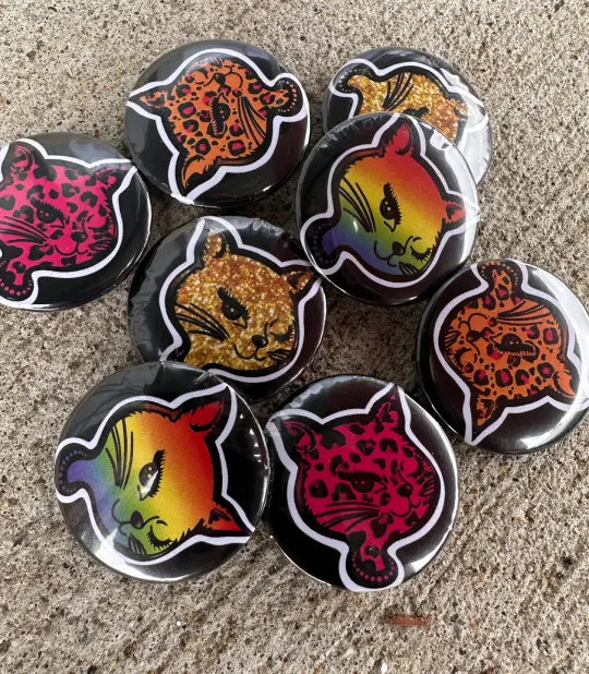 Small cat pins