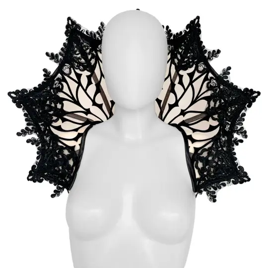 DOGMA VAMPIRE COLLAR / MEDIUM - NUDE