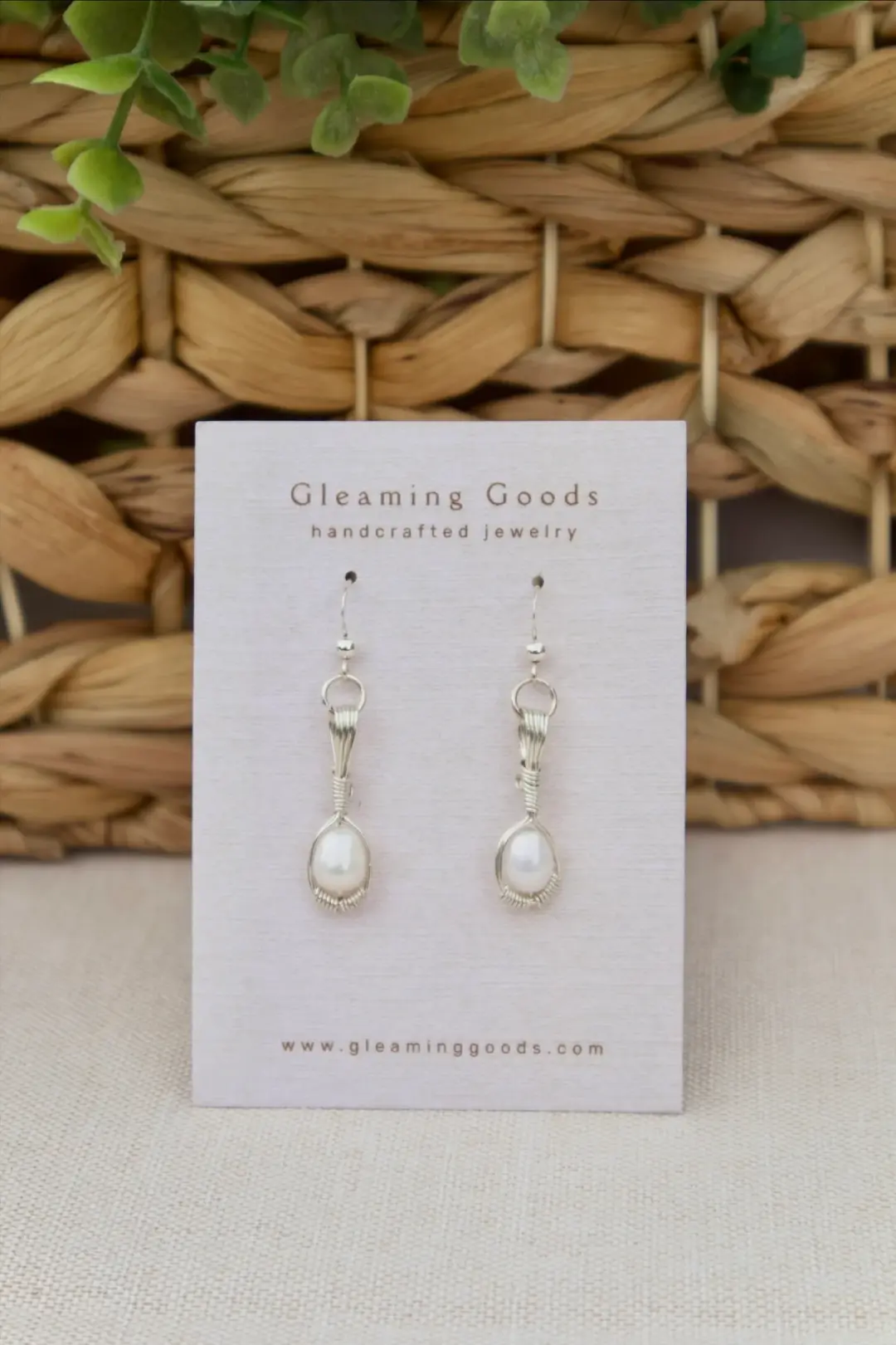 Simple Pearl Drop Earrings