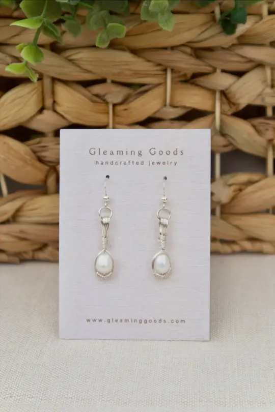 Simple Pearl Drop Earrings