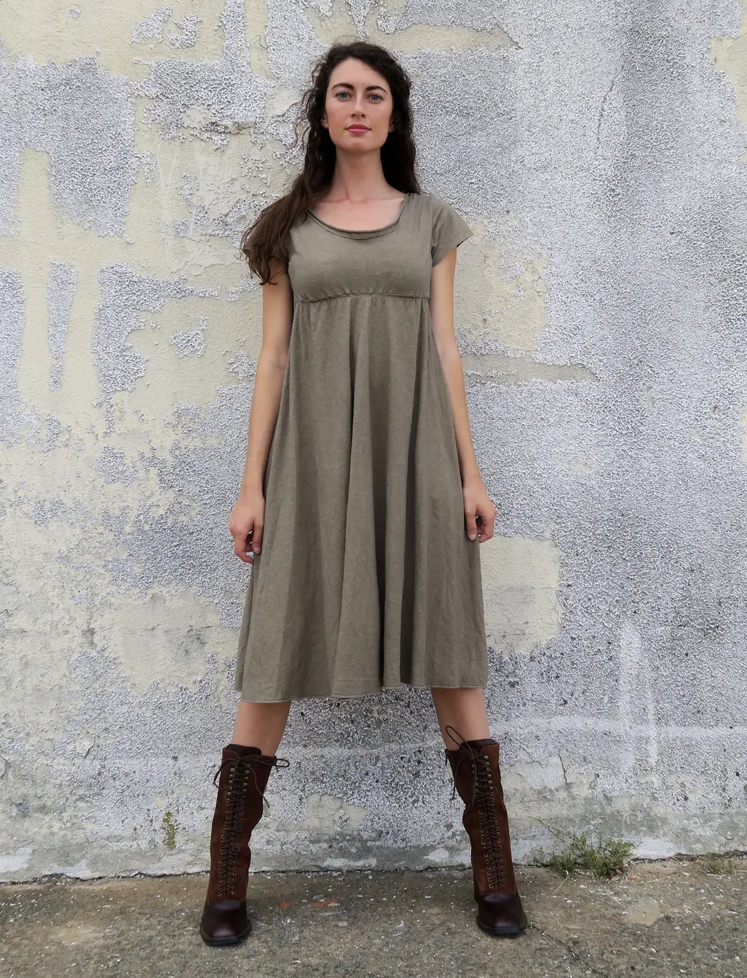 Heirloom Empire Wanderer Below Knee Dress