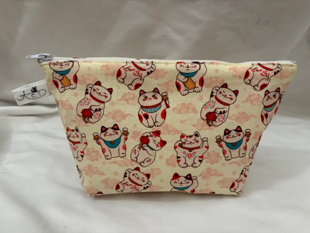Lucky Cat Zipper Pouch