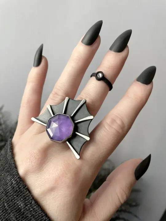 Purple Glowing Bat Ring - Size 7.5