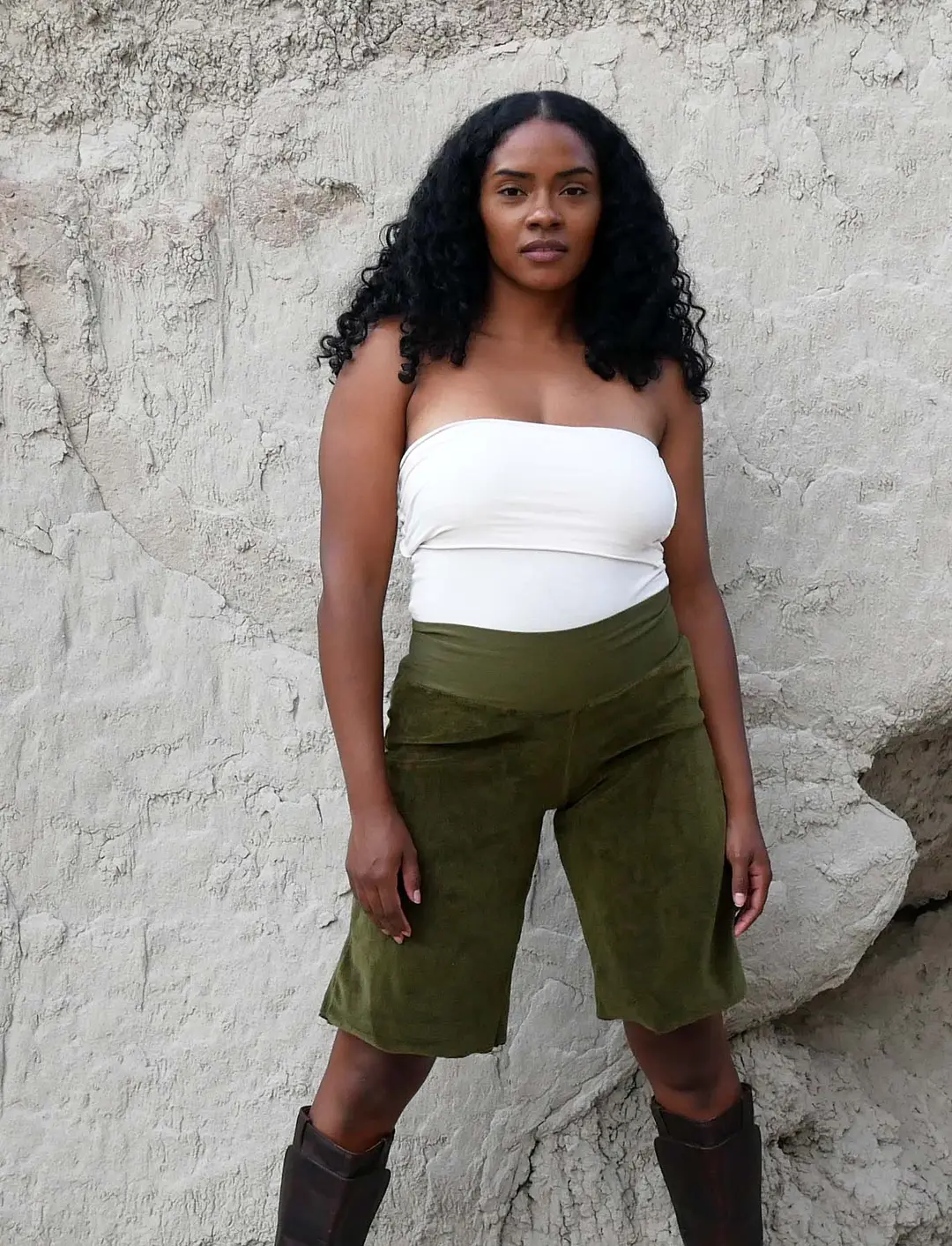 VELOUR Simplicity Bermuda Shorts