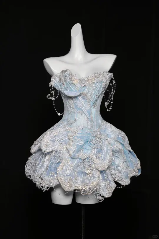 Light blue diamond sequined tube top with slim waist and short skirt for homecoming dress R4124