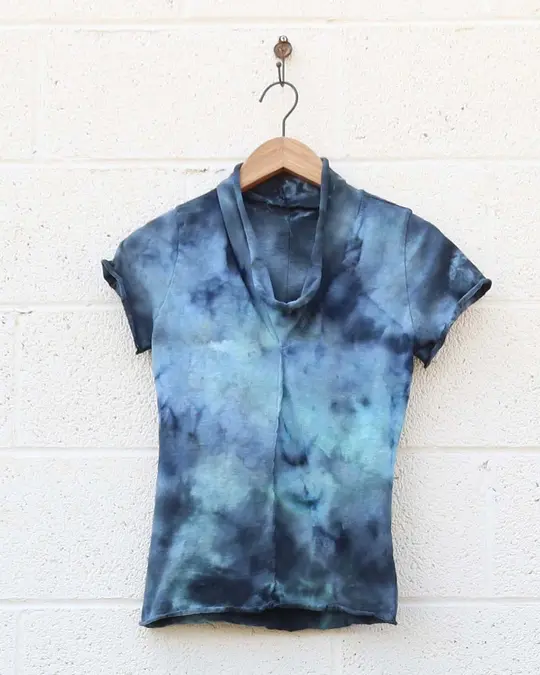 OOAK - Hampi Warrior Simplicity Shirt / XS / Organic Cotton / Ice Dye (283)