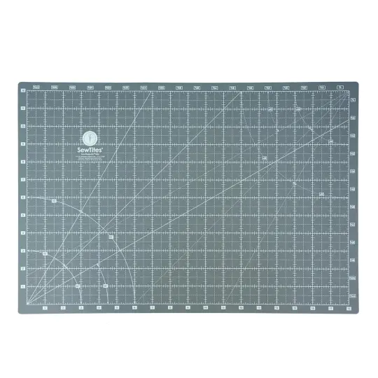 SewTites Sew Magnetic 12in x 18in Cutting Mat with 6 Boosters Right-Handed
