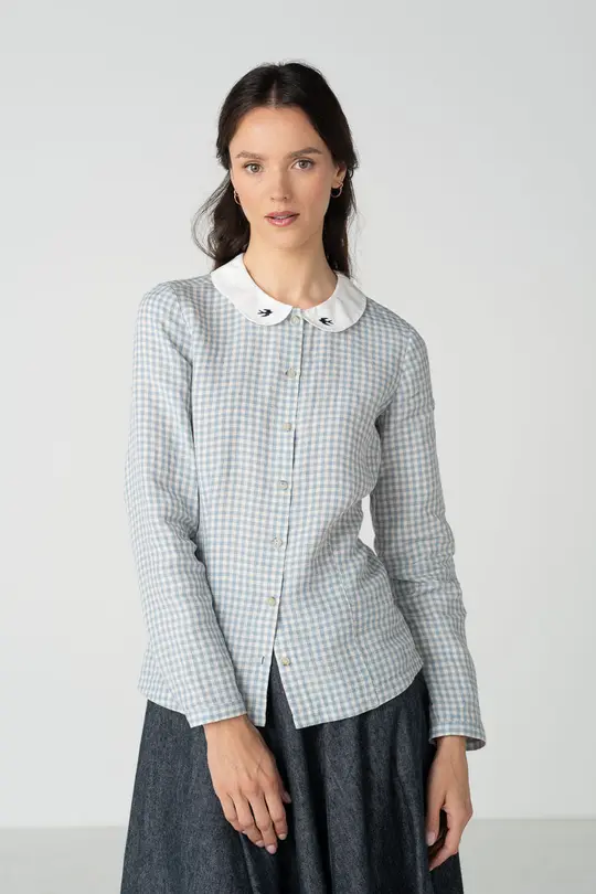 Classic – Linen Shirt with Peter Pan Collar