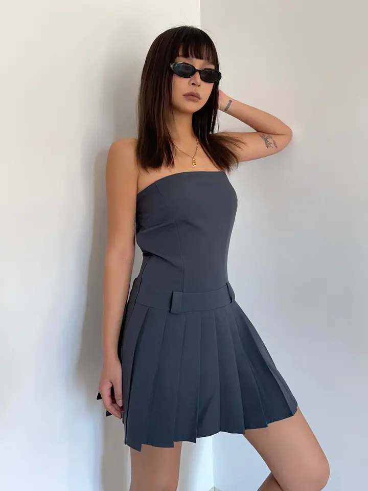 Hot girl college style tube top dress female summer sexy high waist slim fit pleated short skirt R3075