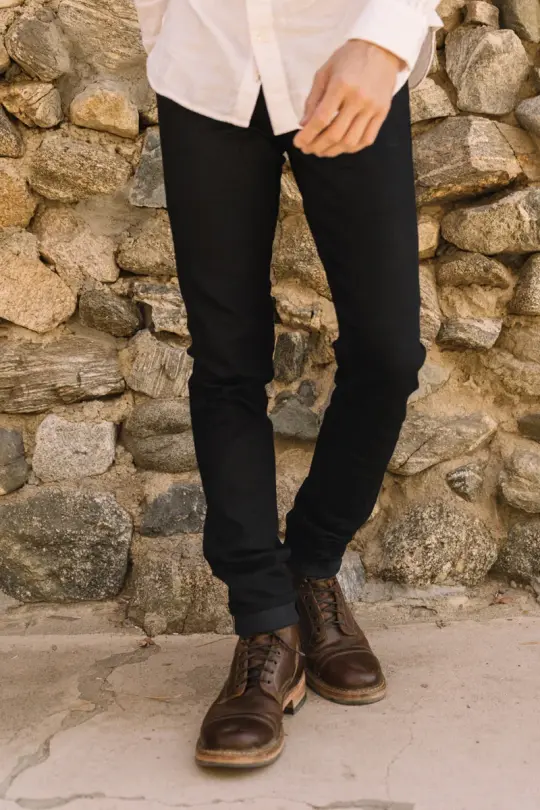 The Needle Skinny - Black Raw 10.5oz Selvedge