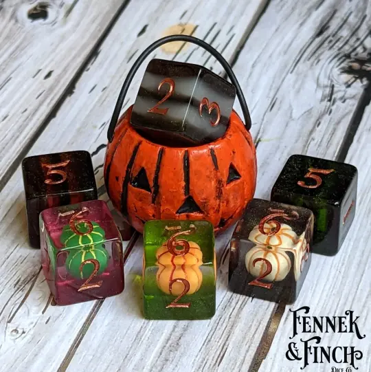 Trick or Treat Pumpkin D6 Dice Set – Halloween DnD Dice | Fennek & Finch