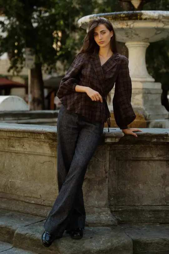 Wrap – Long Sleeve Linen Shirt with Notch Collar