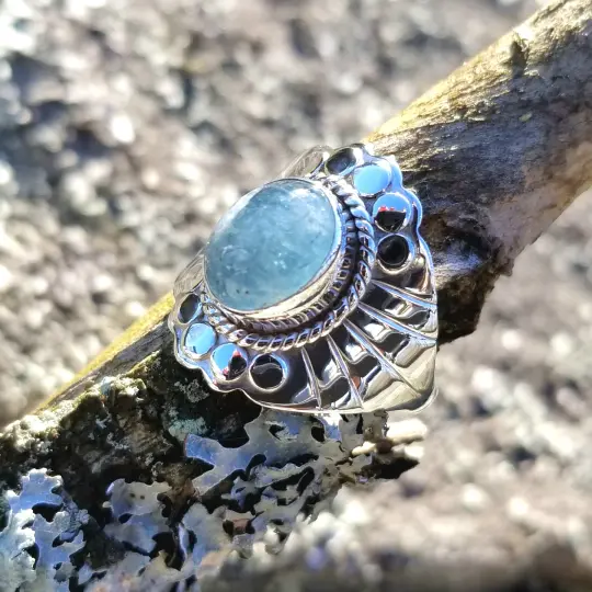Tranquility Aquamarine Ring in Sterling Silver