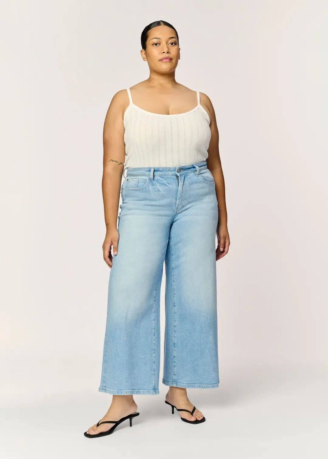 ICN Jeans [Last Summer]