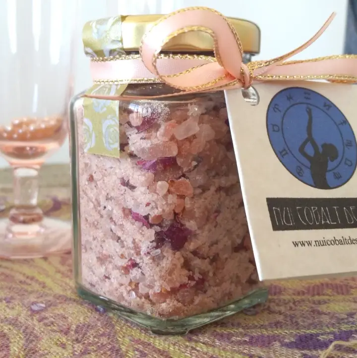La Vie En Rose Bath Spell