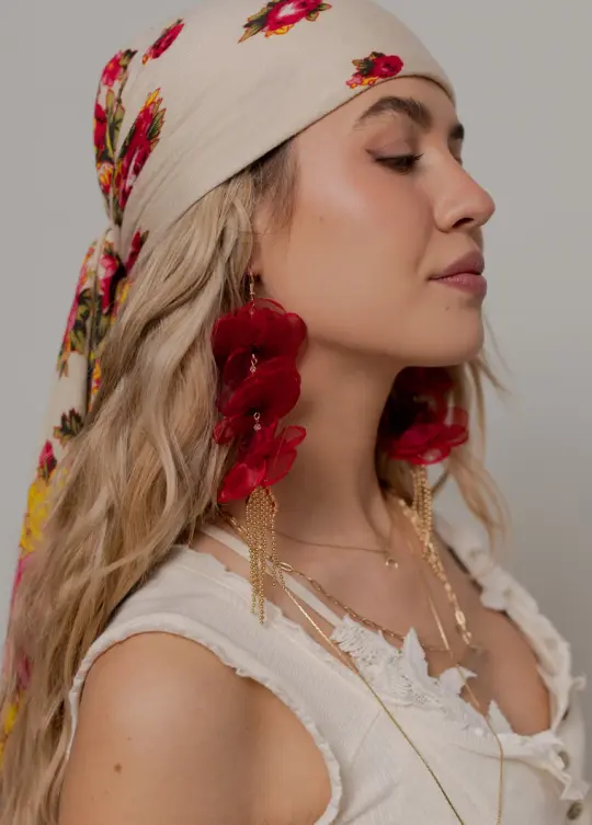 Aelita Earrings in Red