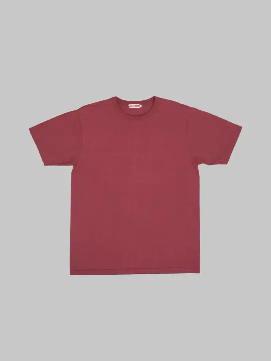 The Strike Gold Loopwheeled T-Shirt Burgundy
