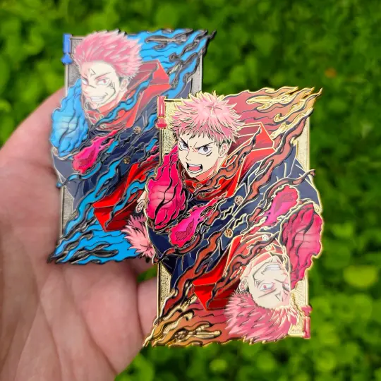 King of Clubs Pin (Sandblast Card)