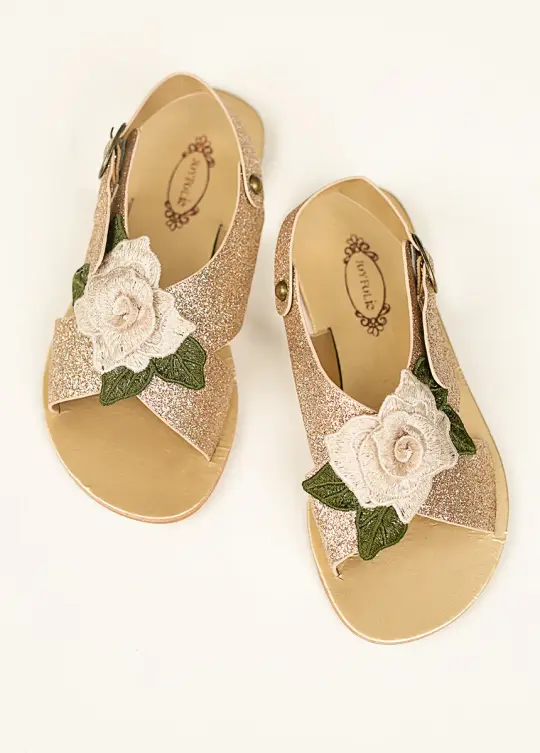 Aria Sandal in Gold