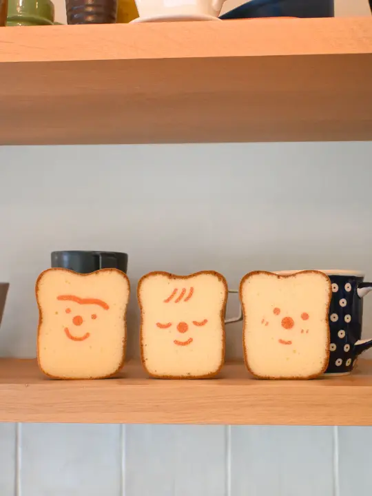 "Poundcake/ Ponqué" Cleaning Sponge