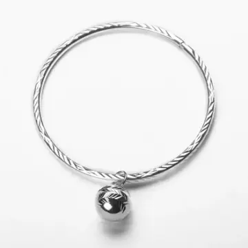 Charming Sterling Silver Bangle