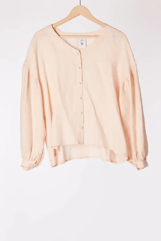 Seashell White Pemberly Blouse, Long Sleeve