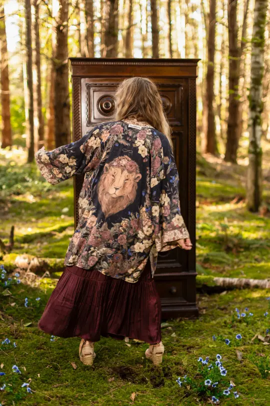 Lionheart Matinée Duster (Mid-Length)