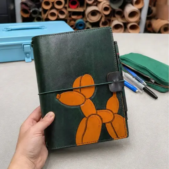 A5 Traveller's Notebook | Tooled Balloon Dog, No. 1