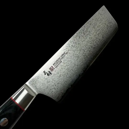 Mcusta Zanmai Classic Pro  Nakiri VG-10 Core Damascus 165mm